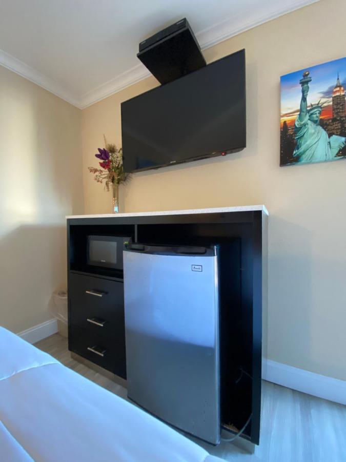 Relax Inn North Babylon מראה חיצוני תמונה