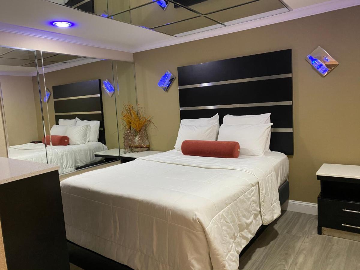 Relax Inn North Babylon מראה חיצוני תמונה