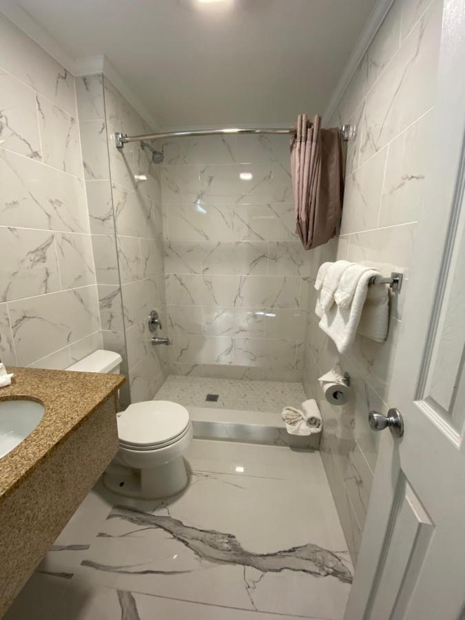 Relax Inn North Babylon מראה חיצוני תמונה